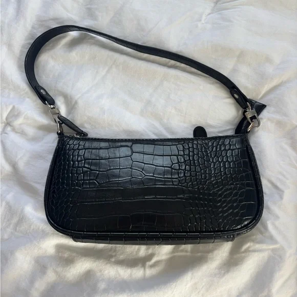Black Pleather Shoulder Bag with Strap - Picture 2 of 3